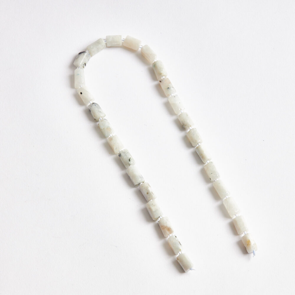 Ay taşı doğal taş silindir kesim 7x12mm dizi ön görünüm.