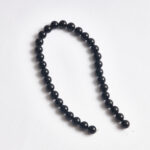 Oniks doğal taş 12mm küre kesim dizi ön görünüm.